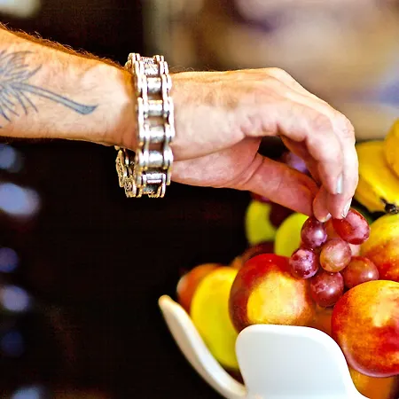 Maximilians فندق