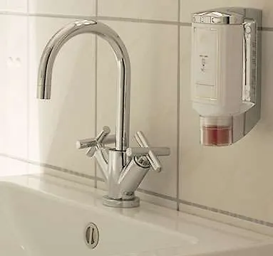 فندق Maximilians