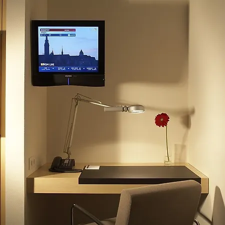 Maximilians فندق