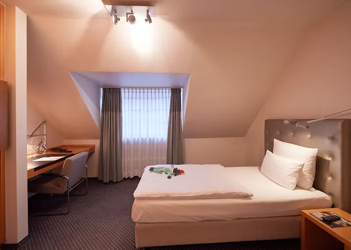 Maximilians Hotel 3*